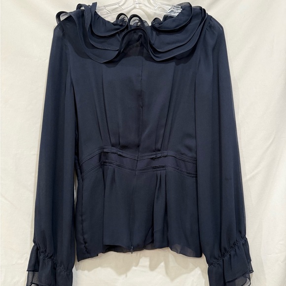 OSCAR DE LA RENTA - NAVY BLUE SILK CHIFFON RUFFLE ROSE BLOUSE - Size 6 - Picture 6 of 9